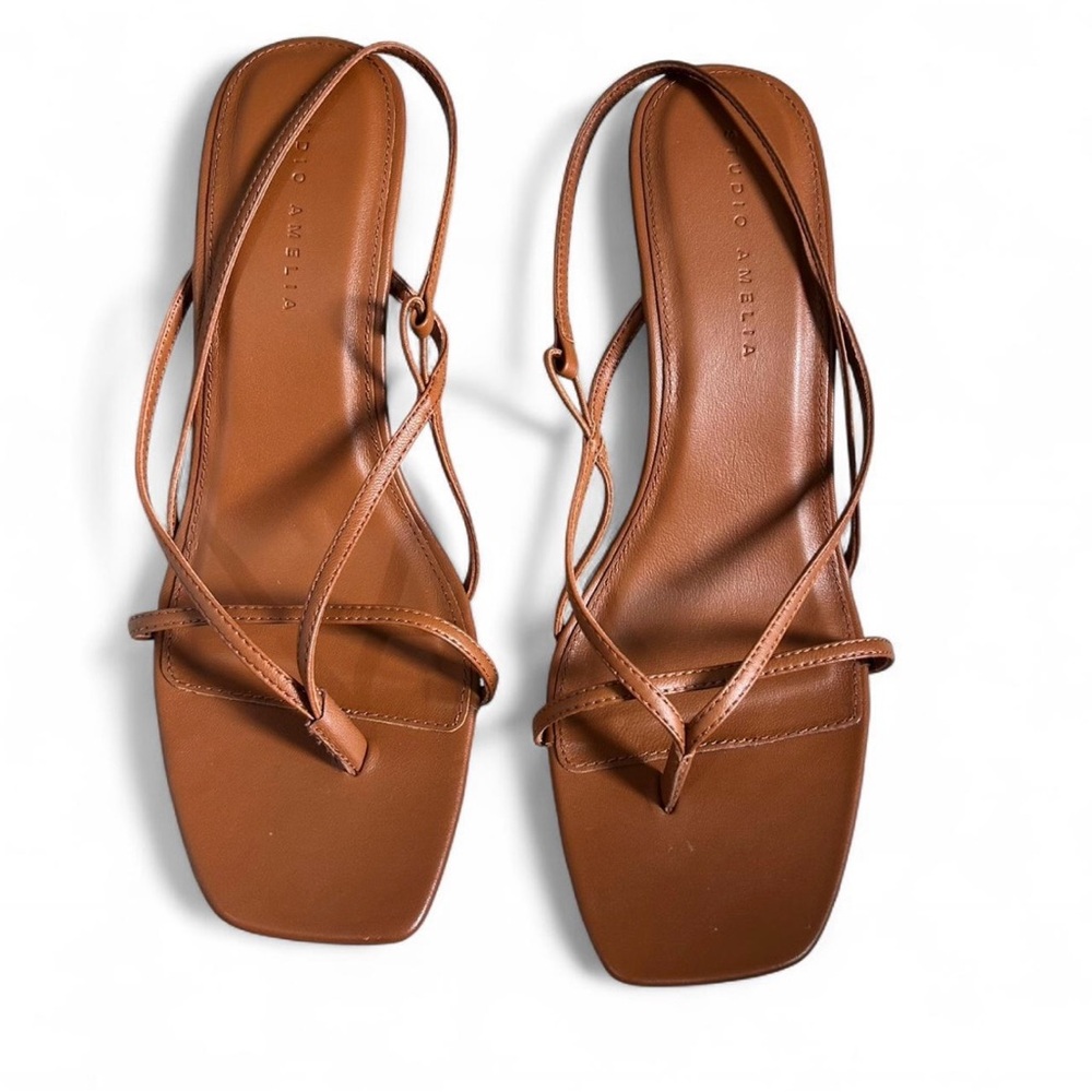 Studio Amelia Women's Tan Sandals size 38(7.5)